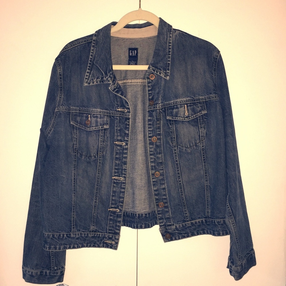 Classic GAP Denim Jacket